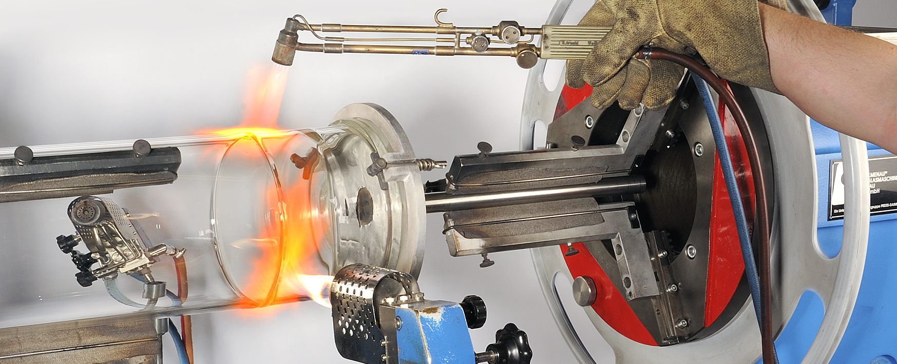 Precision Handcrafted Laboratory Glassware Custom scientific glassware by Yorlab glassblowers